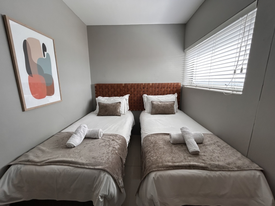 To Let 2 Bedroom Property for Rent in Beachfront Western Cape